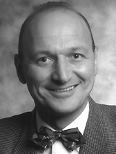 Dr. Bernd Reiss